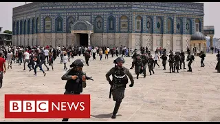 Clashes in Jerusalem hours after Israel-Palestinian ceasefire - BBC News