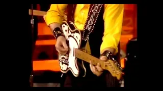 Waylon Jennings - Me and Bobby McGee (Feb 26th,1972 Hee Haw Performance)(stereo)