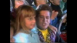 Leandro & Leonardo Especial | Leandro & Leonardo cantam "O Que eu Sinto é Amor" na GLOBO em 22/12/92