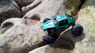 Axial Capra 1.9x5.4 Proline Boggers!!