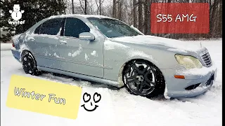 Mercedes S55AMG Drifting on Snow