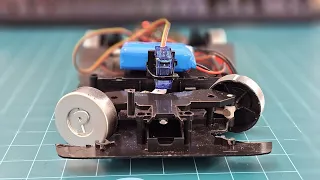 how to install servo into toy car. gyro steering added.