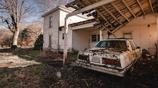 SHE DIED ON THE COUCH | Abandoned Retro Time Capsule