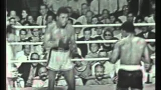 Cassius Clay aka Muhammad Ali v Alonzo Johnson 1961
