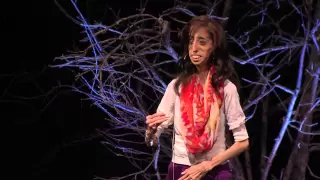 Lizzie Velasquez speaks at Hope Ministries' Wake Up Call youth event