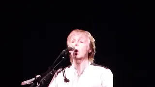 Paul McCartney - Eleanor Rigby - The O2 Arena, London, 16/12/18