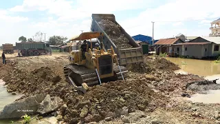 Amazing Powerful Construction Equipment Bulldozer Extreme Moving Dirt with Dump Truck 10 Wheels