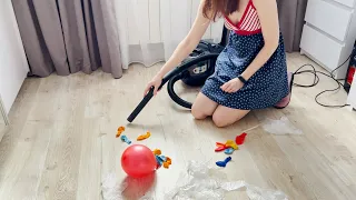 Experiments with a vacuum cleaner. What happens if you vacuum with plastic bags or rubber gloves?
