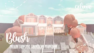 ROBLOX | Bloxburg:Cherry Blossom Blush Aesthetic Family Hillside Mansion |Speedbuild & Tour| cxlixia