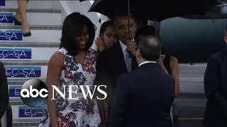President Obama, First Family Arrive in Havana Cuba
