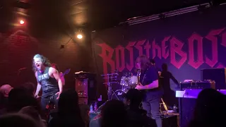 Ross The Boss Performing Sign Of The Hammer