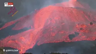 Incredible vision shows lava overflowing from Spain's La Palma volcano