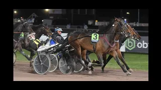 Demon & Carl Johan Jepson vinner Kjell P Dahlströms Minneslopp (150 000 kr) på Mantorp. Tid 1.11,2a.