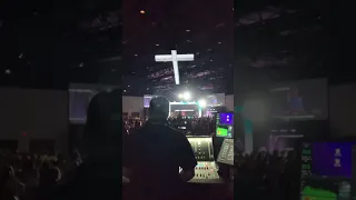 Praise - Elevation Worship (FOH POV) #elevationworship #audioengineer #livemixing