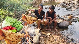 Wow Big Pork Head Grilling and Yummy Delicious for jungle food @survivalskillsanywhere