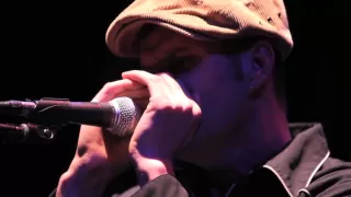 Amazing Harmonica Solo intro by Tom Walbank and John Hardy by Mark Growden