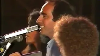 Marina Rossell, Lluís Llach and Maria del Mar Bonet - Cant de l'enyor (Camp Nou de Barcelona, 1985)