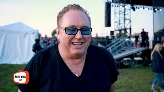 Mike Reno: How did Loverboy formed?