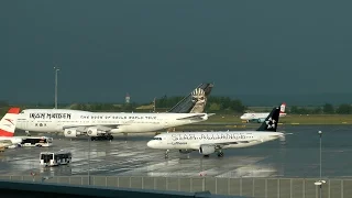 Iron Maiden's Boeing 747 "Ed Force One" landing in Vienna