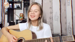 ДОРА – ВТЮРИЛАСЬ (mira cover) АККОРДЫ + КАК ИГРАТЬ АКУСТИЧЕСКУЮ ВЕРСИЮ НА ГИТАРЕ (полная версия)