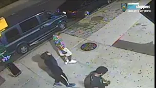 Bronx e-scooter robbery caught on camera