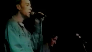 R.E.M. 1991-05-02 - 40 Watt Club, Athens, GA ('My Youngest Son Came Home Today' Billy Bragg w/Stipe)