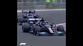 Lewis Hamilton makes great overtake on Yuki Tsunoda... | F1 Hungary 2021