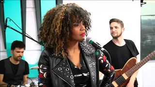 Julie Mayaya - Proud Mary (Cover Tina Turner - Live la Radio ZU)