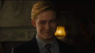 Joe Alwyn in Operation Finale