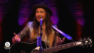 KT Tunstall - Lobero Theatre 2020 - 03 - Other Side of the World