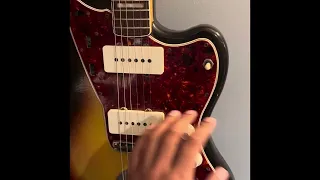 Fender Jazzmaster Controls Explained in 1 minute