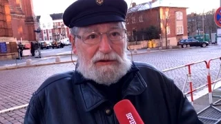 Abschied von Helmut Schmidt: Staatsakt im Michel, Trauer auf der Straße | DER SPIEGEL
