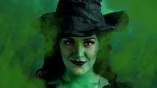 Wicked - The Untold Story of the Witches of Oz | Landing in Wellington in 2023