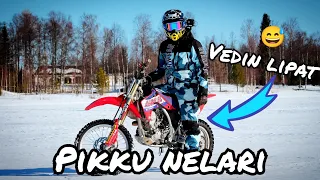 HAUSKA JA ÄRHÄKKÄ 🤩 | HONDA CRF 150