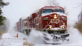 TRAINS: CP FREIGHT IN CANADIAN SNOW