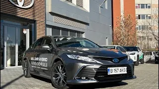 Toyota Camry 2023. Mai merita pretul? Sau o asteptam pe cea noua?