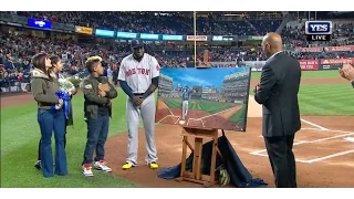 David Ortiz honored in pregame ceremony at Yankee Stadium