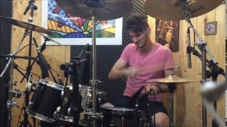 Maiara e Maraísa - Sorte Que Cê Beija Bem - Alex Schafer (Drum Cover)