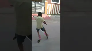 flicker scooter stunt