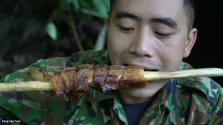 FULL VIDEO: 300 days wild boar attacks people, survive alone, skills, boar traps, survival instincts