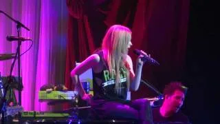 Avril Lavigne When You're Gone Live Montreal Centre Bell Center 2011 HD 1080P