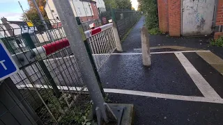 Dunmurry Meeting House Lane Level Crossing (Belfast) Monday November 01.11.2021