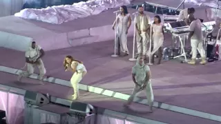 Rihanna - Bitch Better Have My Money (Anti World Tour) { Live@Stade de France, july 30th 2016}