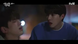 Yeon Woo snapped out of his drunk attempt (Heavenly Idol E07) hurt scene/whump/sick male lead/pain