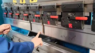 Hydraulic press brake machine Tools Leveling (How ro adjust the tools leveling?ZYMT engineer help )