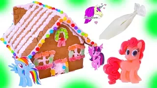 My Little Pony Rainbow Candy Gingerbread Christmas Cookie House Craft Video