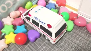 救急車のミニカー走る！緊急走行テスト！坂道走行です☆ Ambulance minicar runs in an emergency with sirens sounding! #8