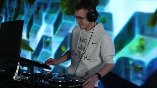 Рамиль Хабиров/DJ SEVERUS итоговый сет. школа диджеинга Альметьевск. Школа креативных индустрий.