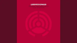 Einaudi: Nightbook 2 (Live)