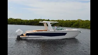 2021 Aviara AV32 Outboard Boat For Sale at MarineMax Fort Myers